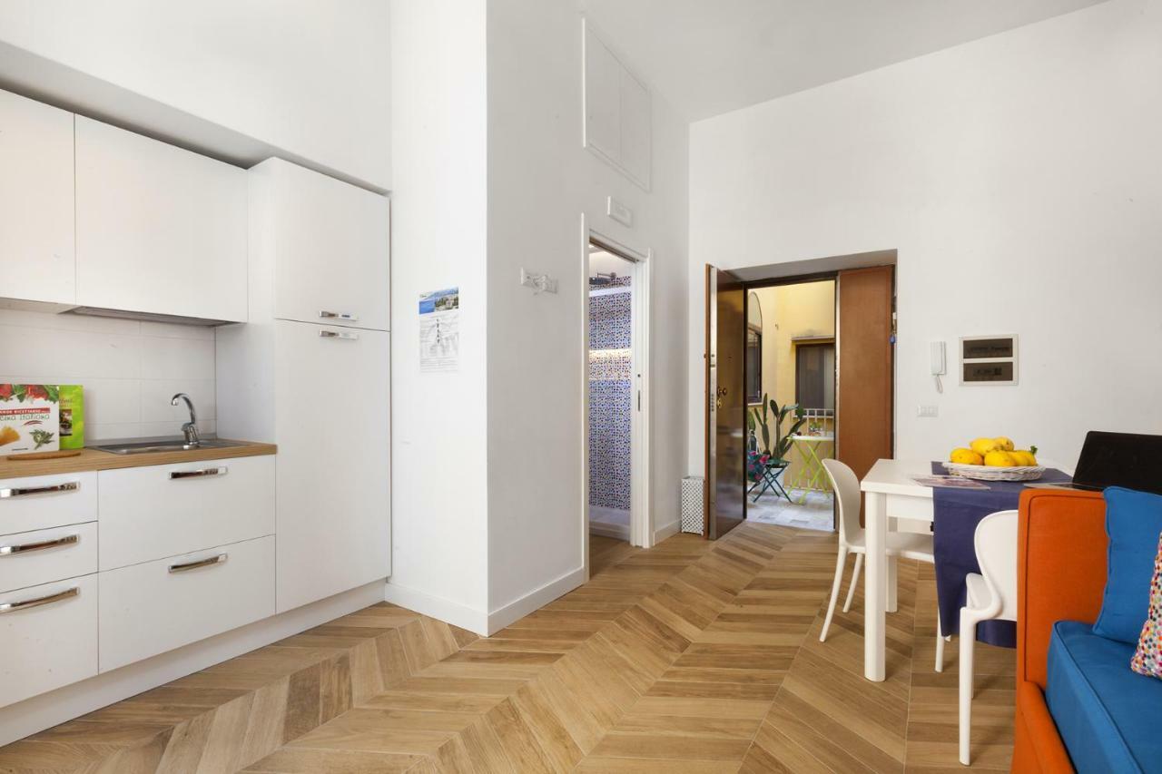 Amore Rentals - Casa 80 Sorrento Luaran gambar