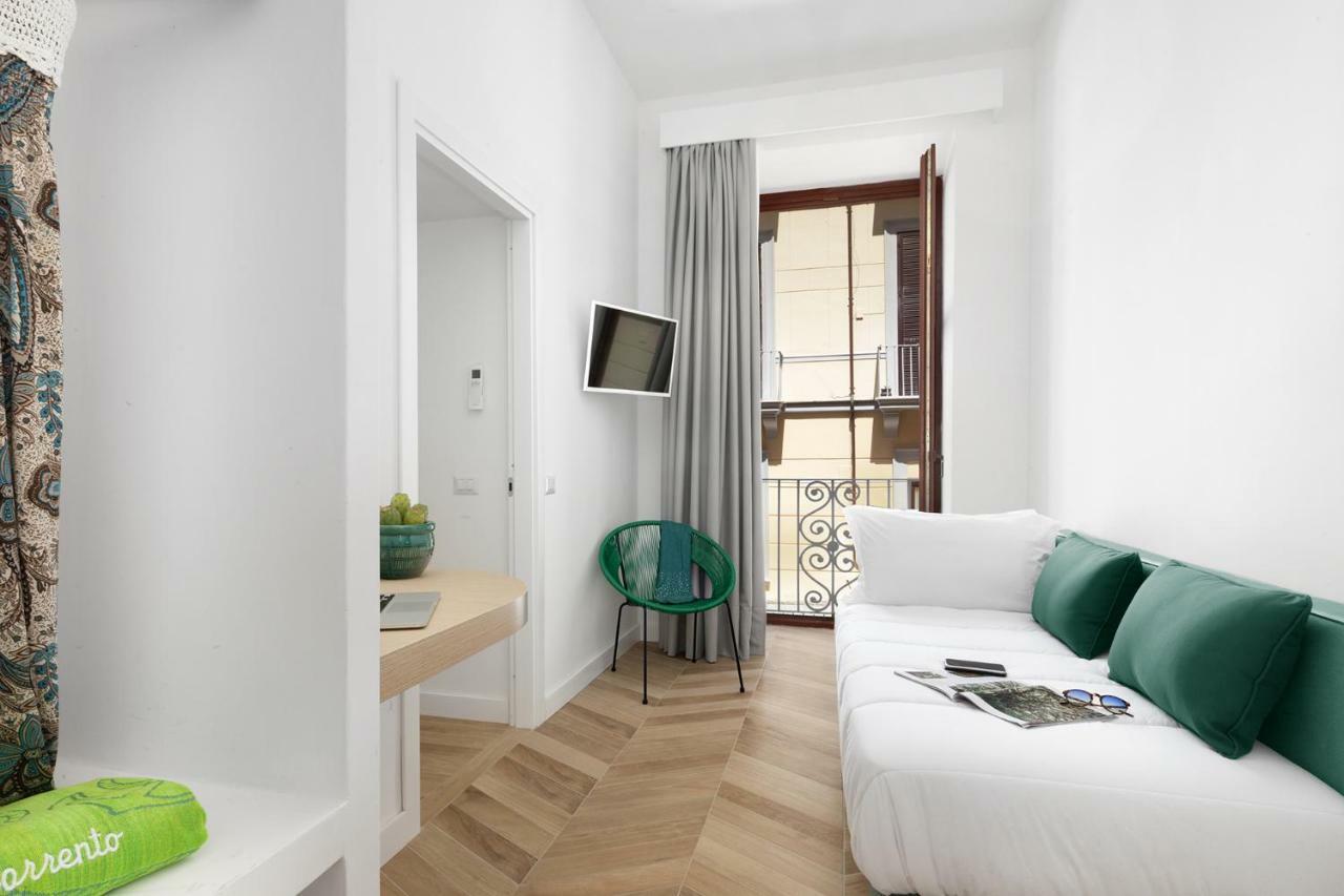 Amore Rentals - Casa 80 Sorrento Luaran gambar